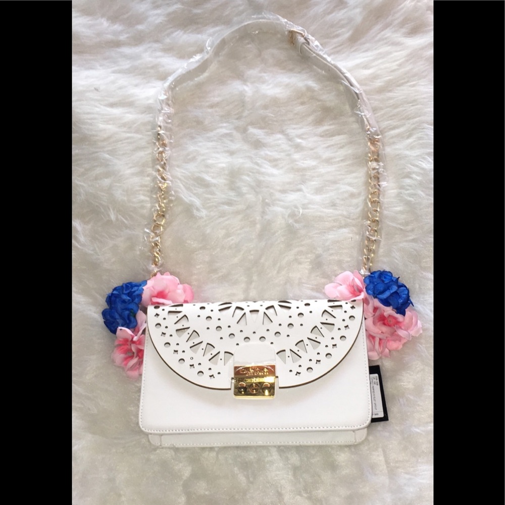 Cute White Crossbody Bag bebe Tiffany Cutout